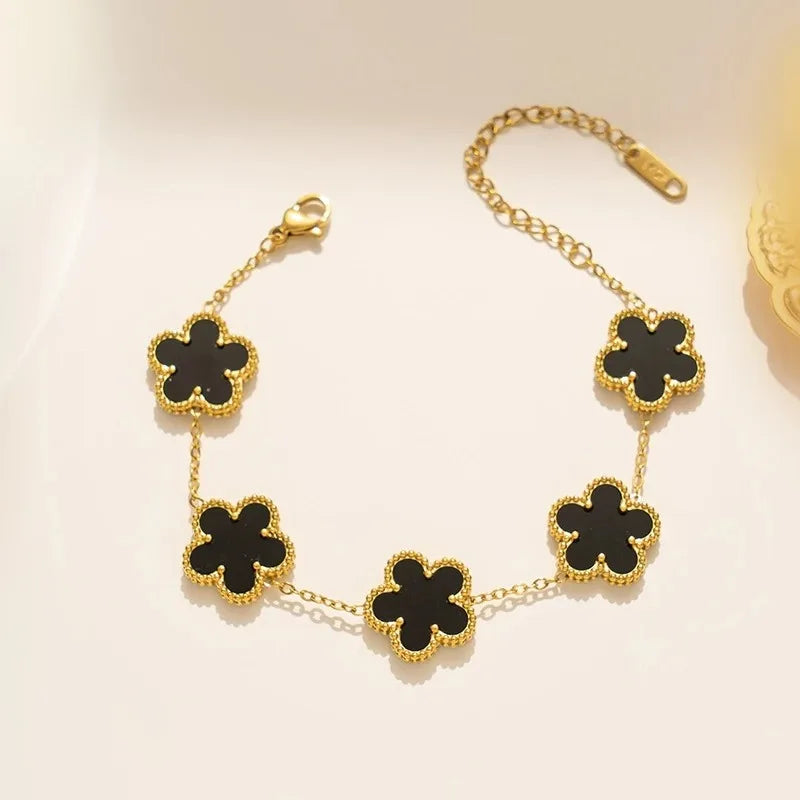 Pulseira Floralis de Cinco Pétalas em Madrepérola