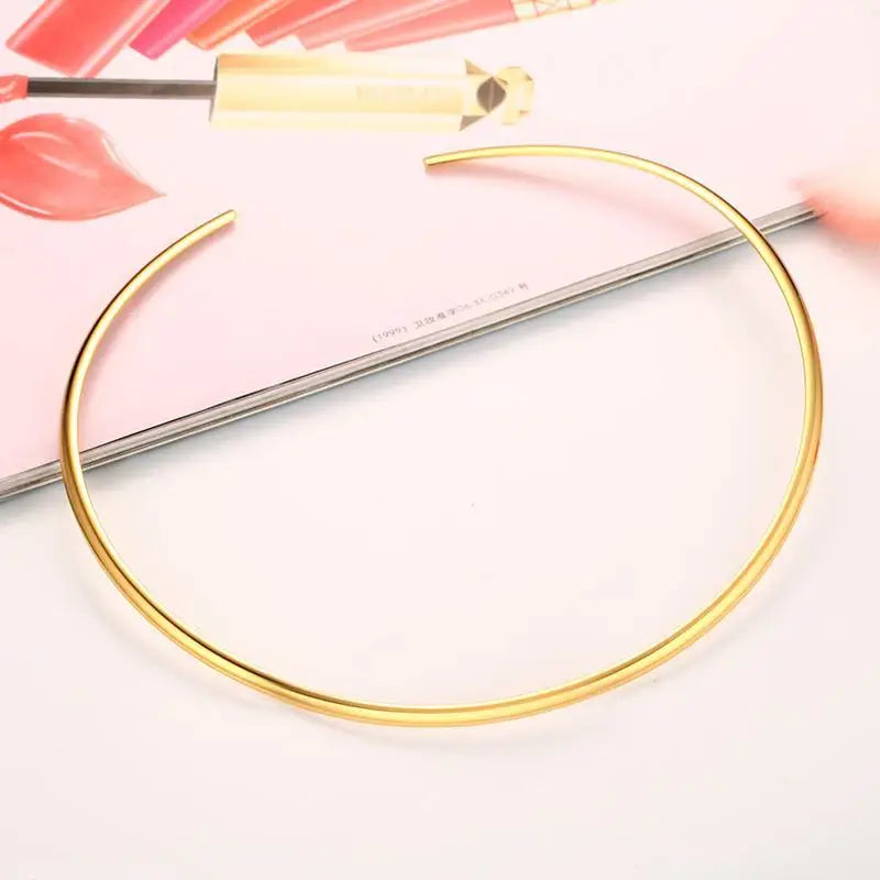 Colar Neck Cuff Ajustável