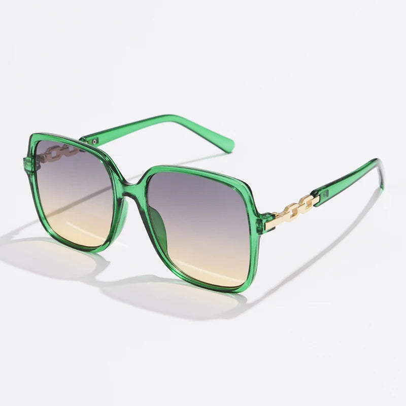 Óculos de Sol Feminino Oversized com Lentes Degradê