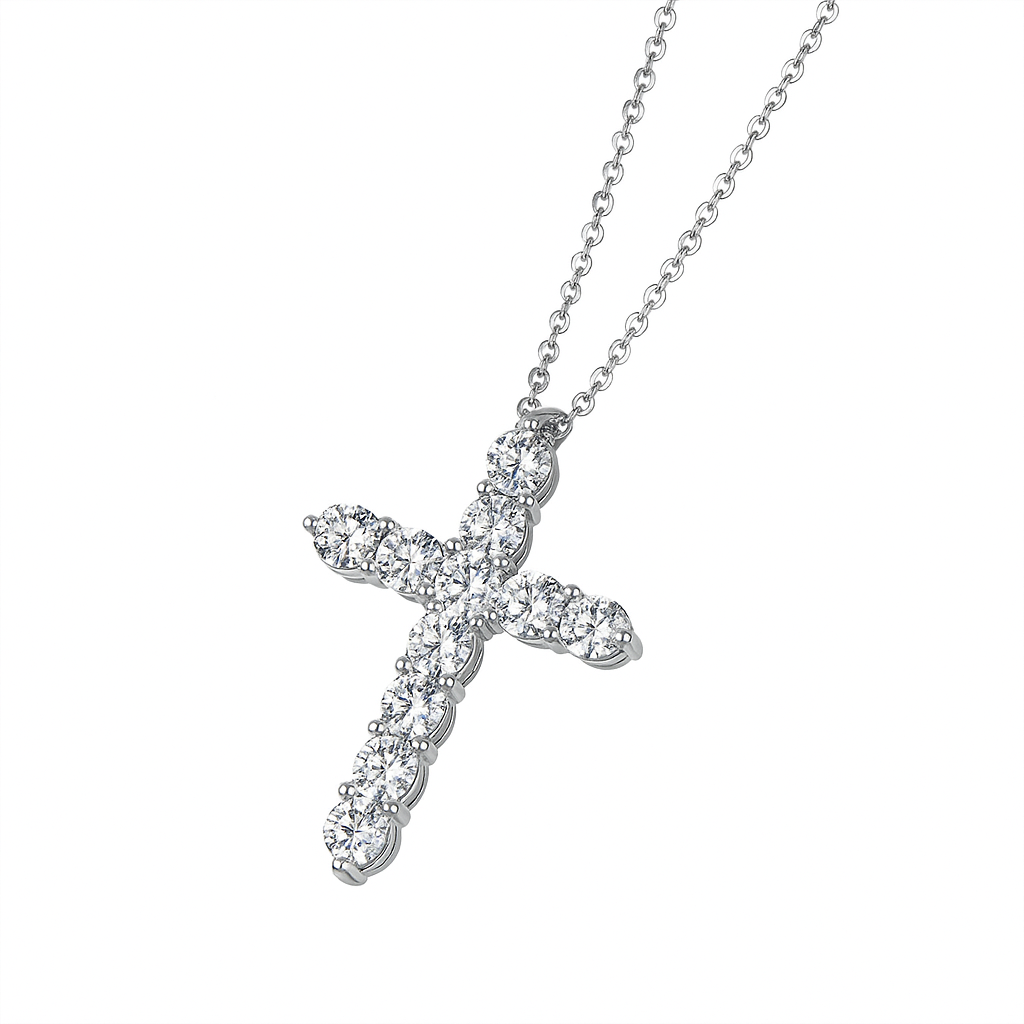 Colar Eternalle com Pingente de Cruz de Moissanite