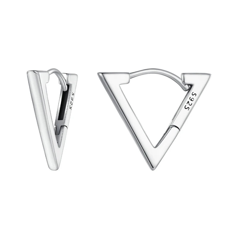 Brinco Valentina Triangular em prata 925