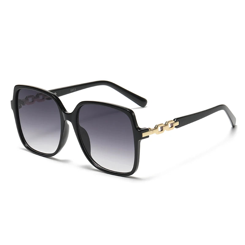 Óculos de Sol Feminino Oversized com Lentes Degradê